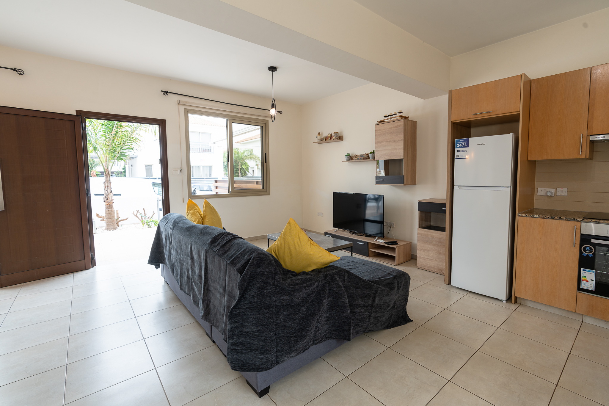 Azure Pearl Villa – 3BR Prime location By the Sea