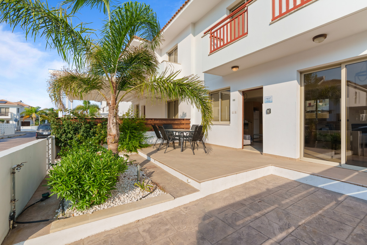 Azure Pearl Villa – 3BR Prime location By the Sea