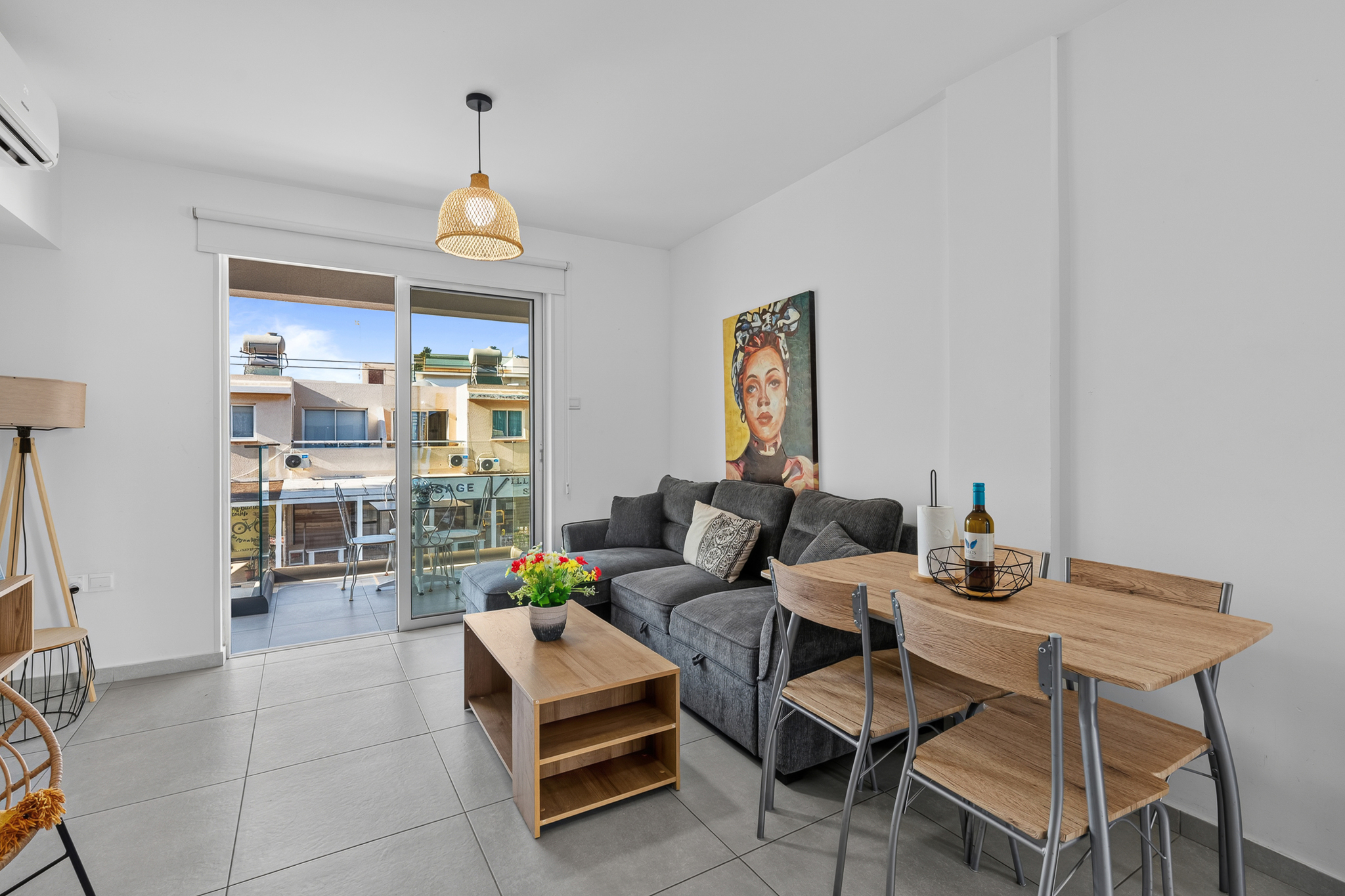 Wake Up By The Sea – 2 Bedroom Beachfront Flat 1